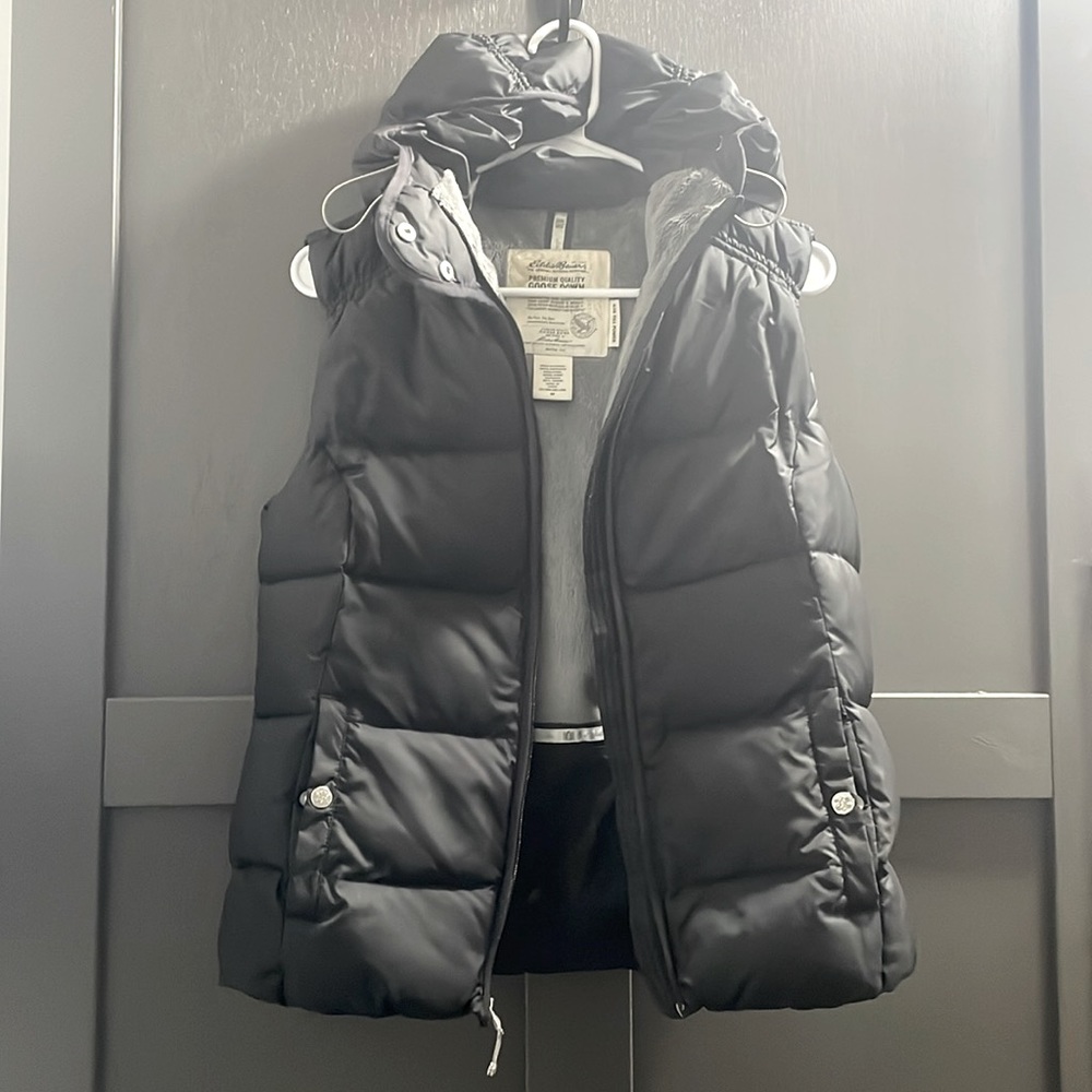 Eddie Bauer black goose down puffer vest